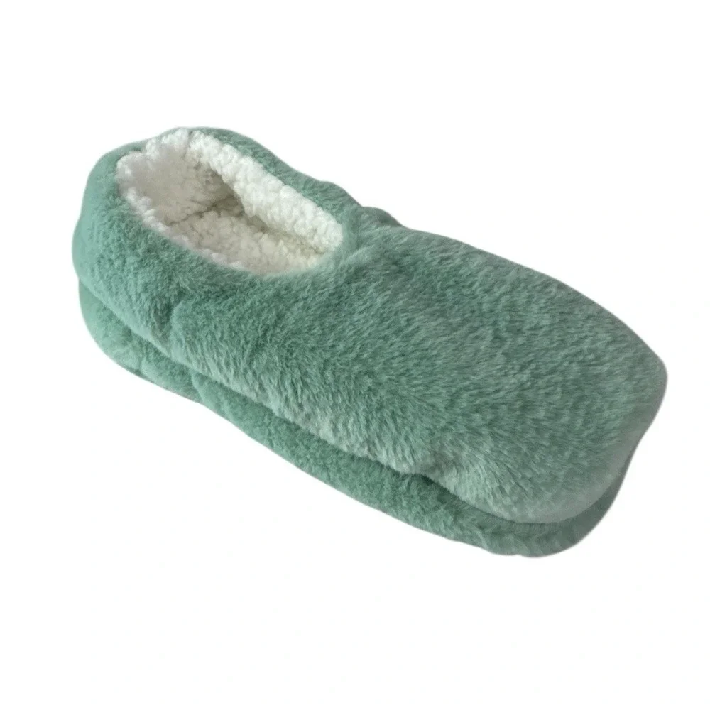 Auden Women's 0767 M/L 8-12 Faux Fur Slipper Socks Mint Green Gripper Bottom NWT